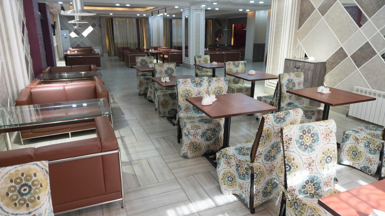 Artastana Hotel Eksteriør billede